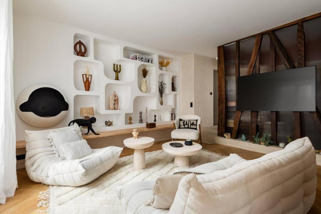 Amazing Flat In An Amazing Montmartre Street * Paris